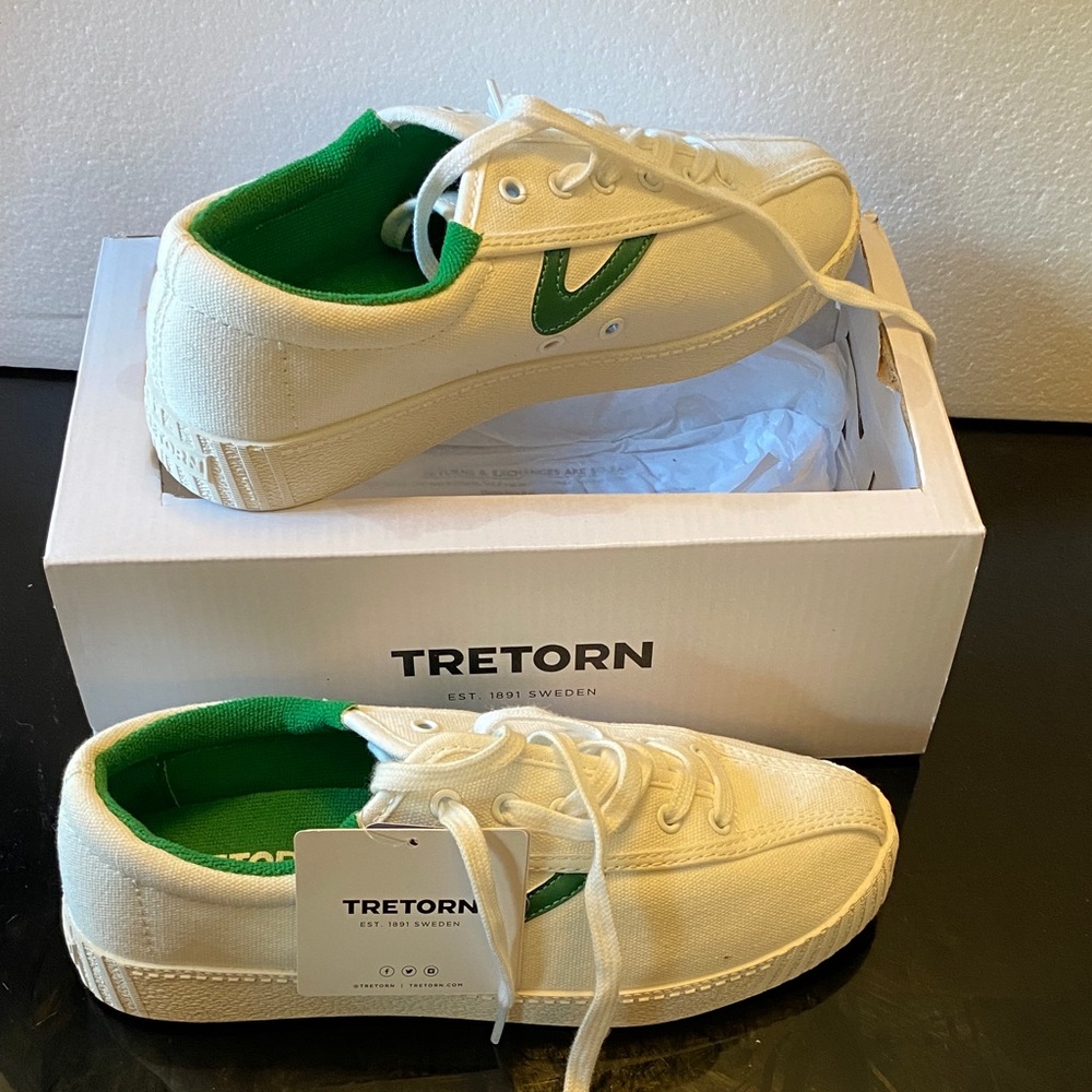 Tretorn Cream and Green Women's Shoes